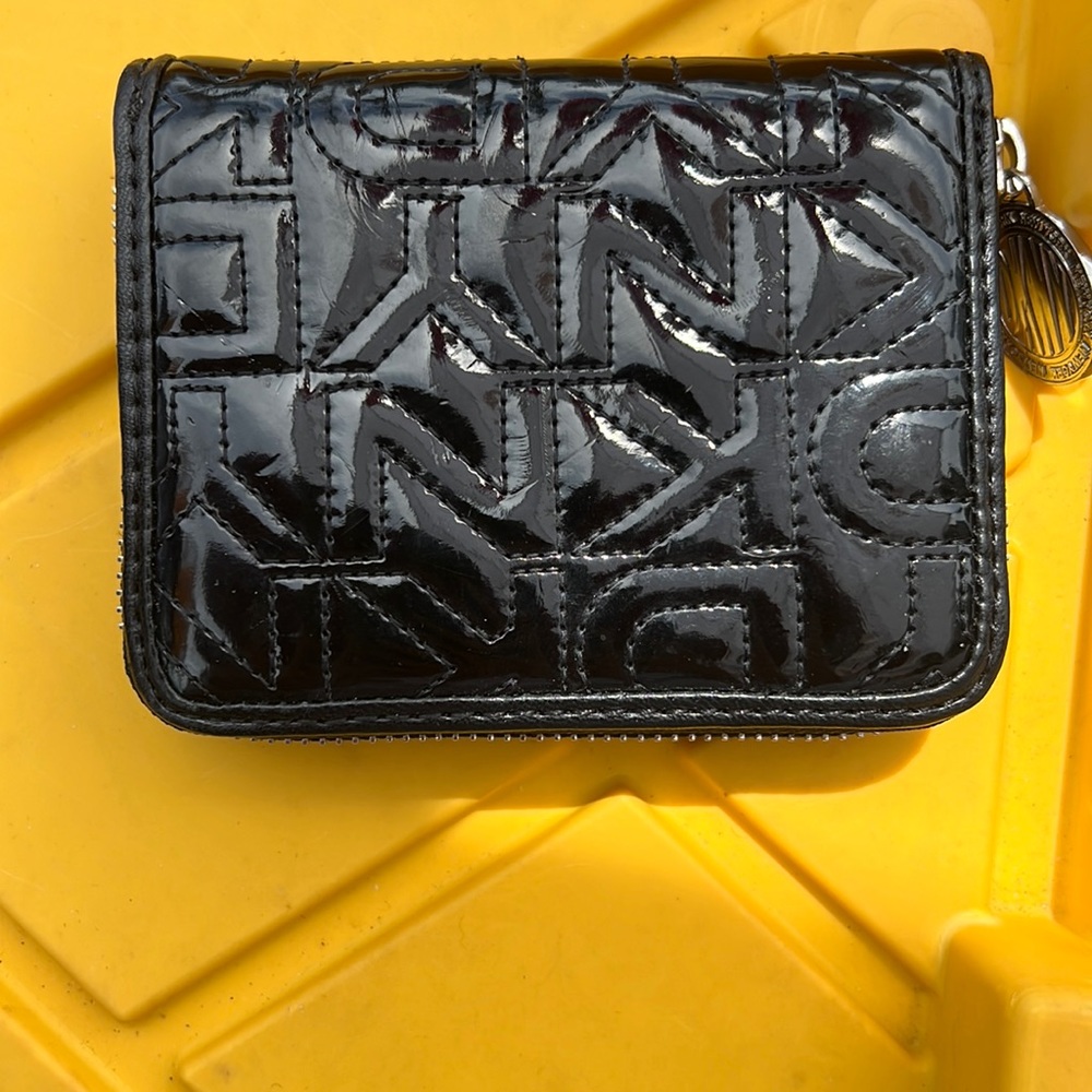 COPY - DKY wallet